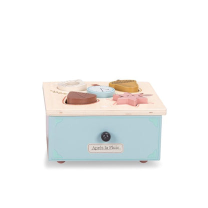 Moulin Roty Apres La Pluie Shape Sorter Box